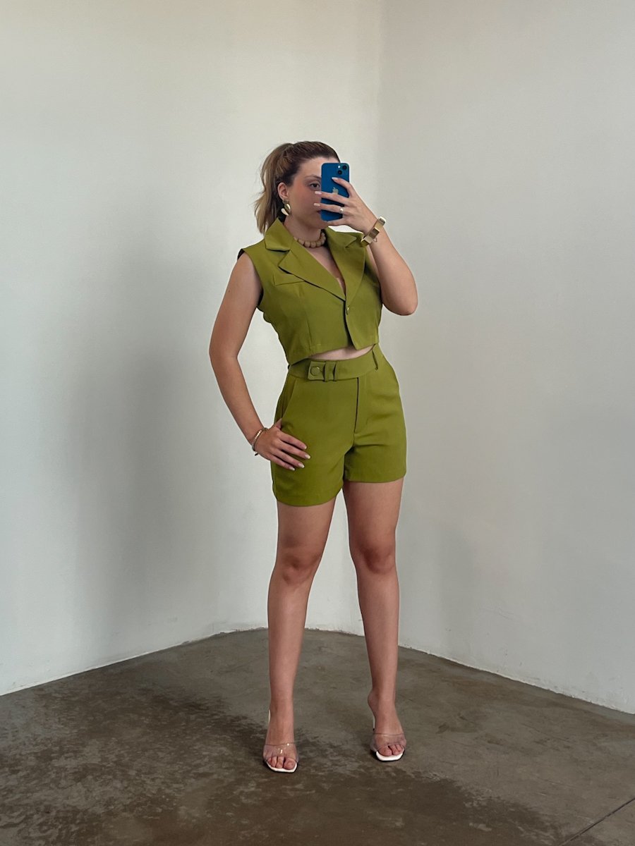 22 conjunto feminino colete e short de alfaiataria vivi