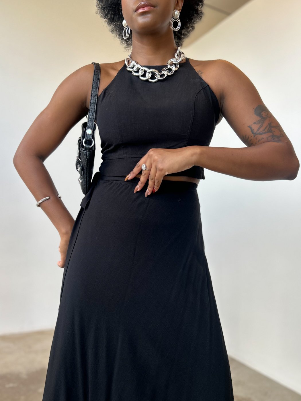17 conjunto feminino saia envelope babado e top de amarrar viscolinho sabrina