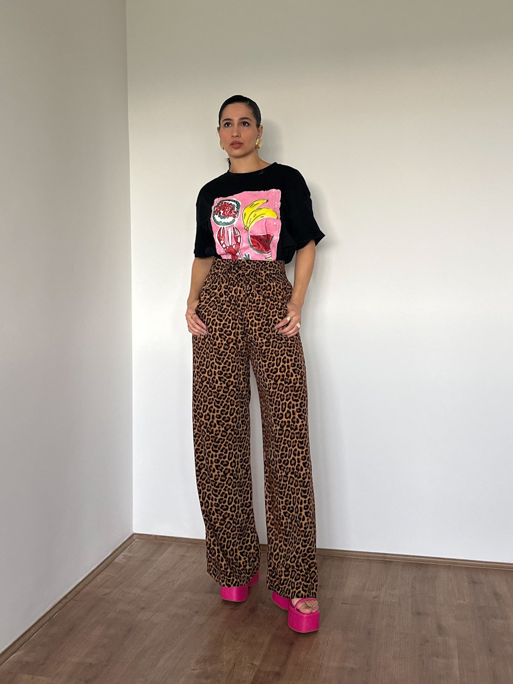 08 camiseta feminina oversized estampa variada leticia