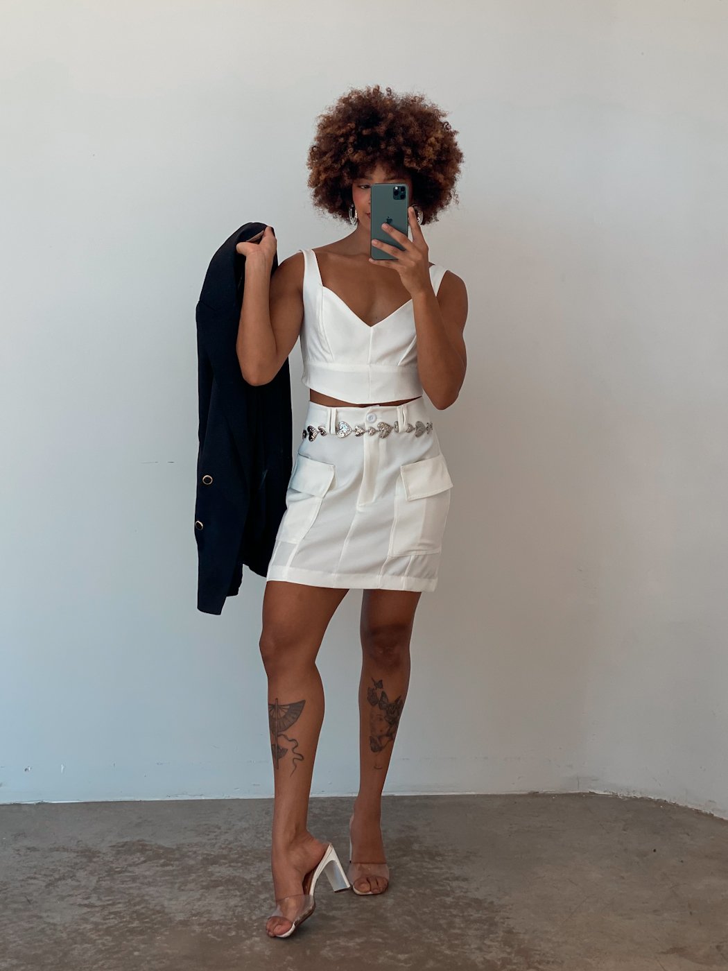 26 conjunto feminino top e saia curta com bolso cargo laura