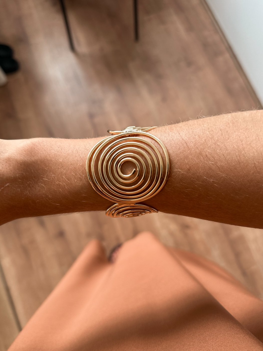 03 bracelete feminino com formato em epiral sophia