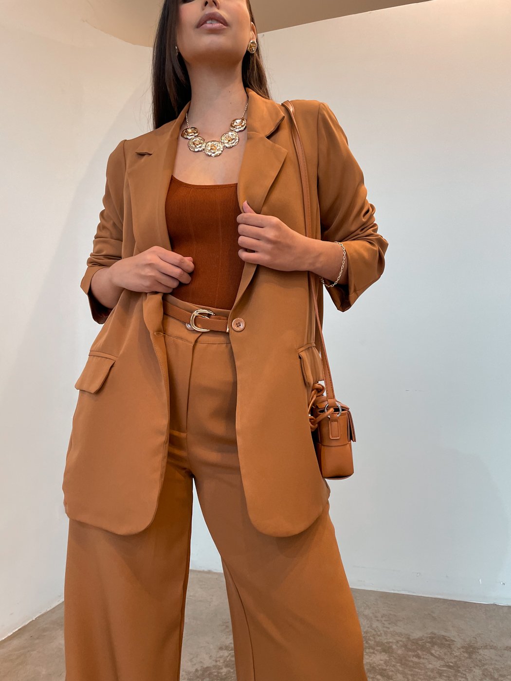 21 conjunto blazer e calca pantalona social helena