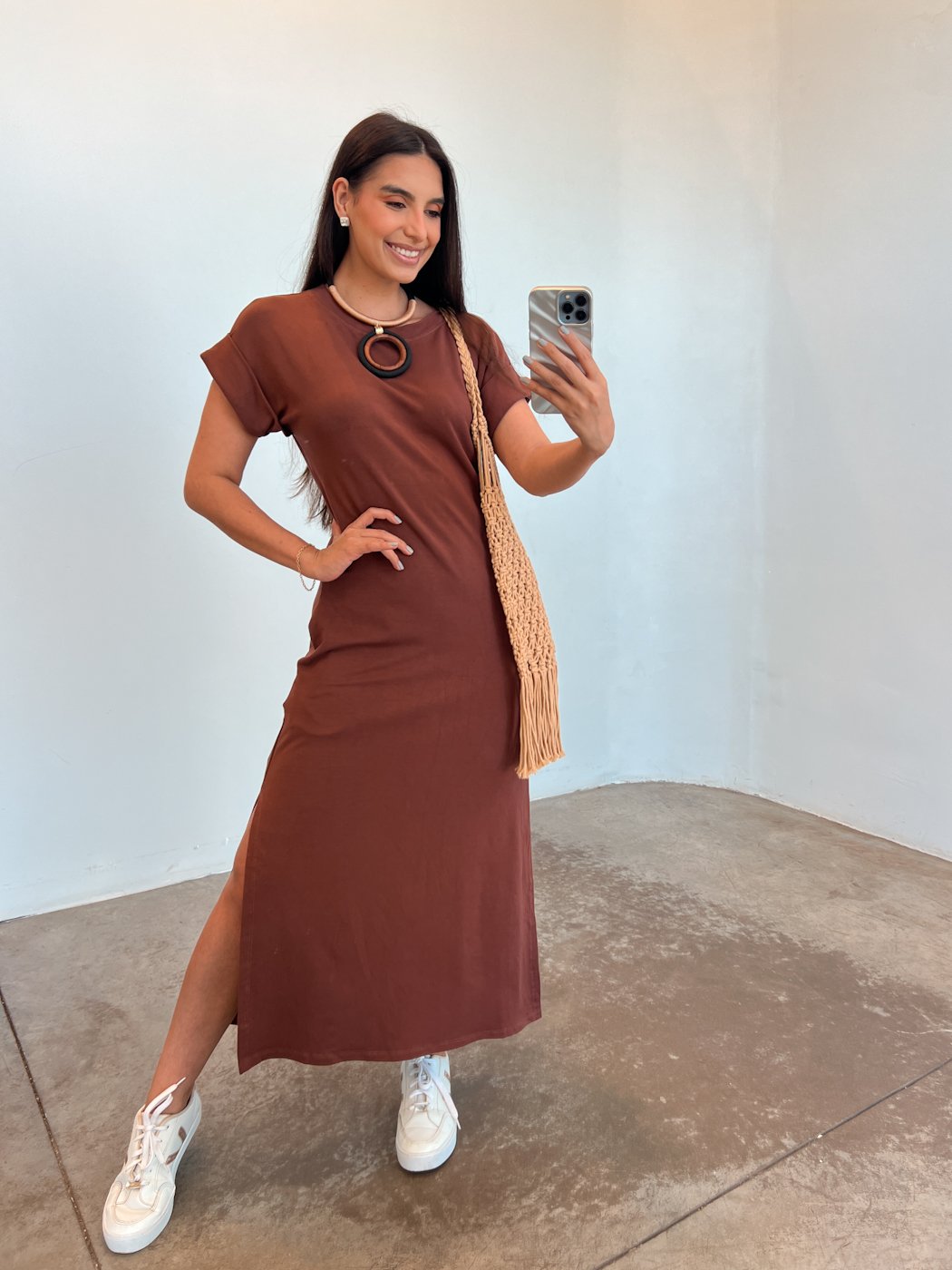 08 vestido malha encorpada com bolso e fendas laterais milena