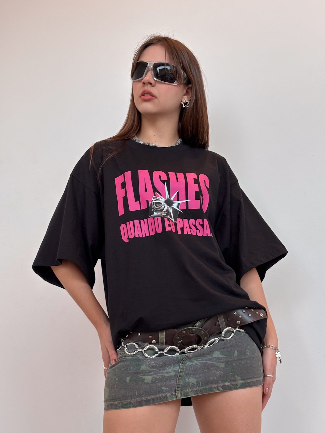 01 camiseta oversized flashes quando eu passar em algodao monik