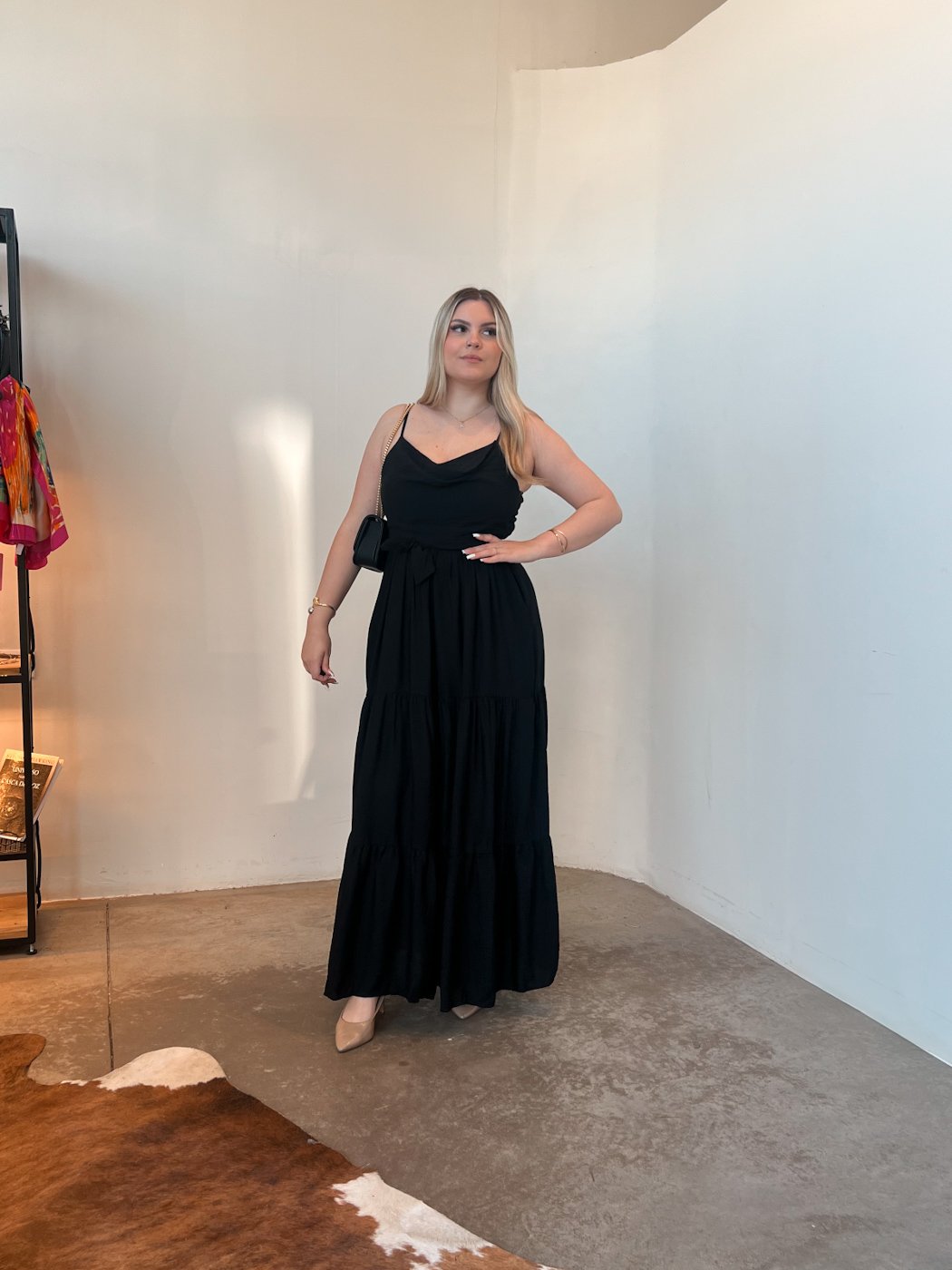 02 vestido feminino longo com gola boba e alca camily