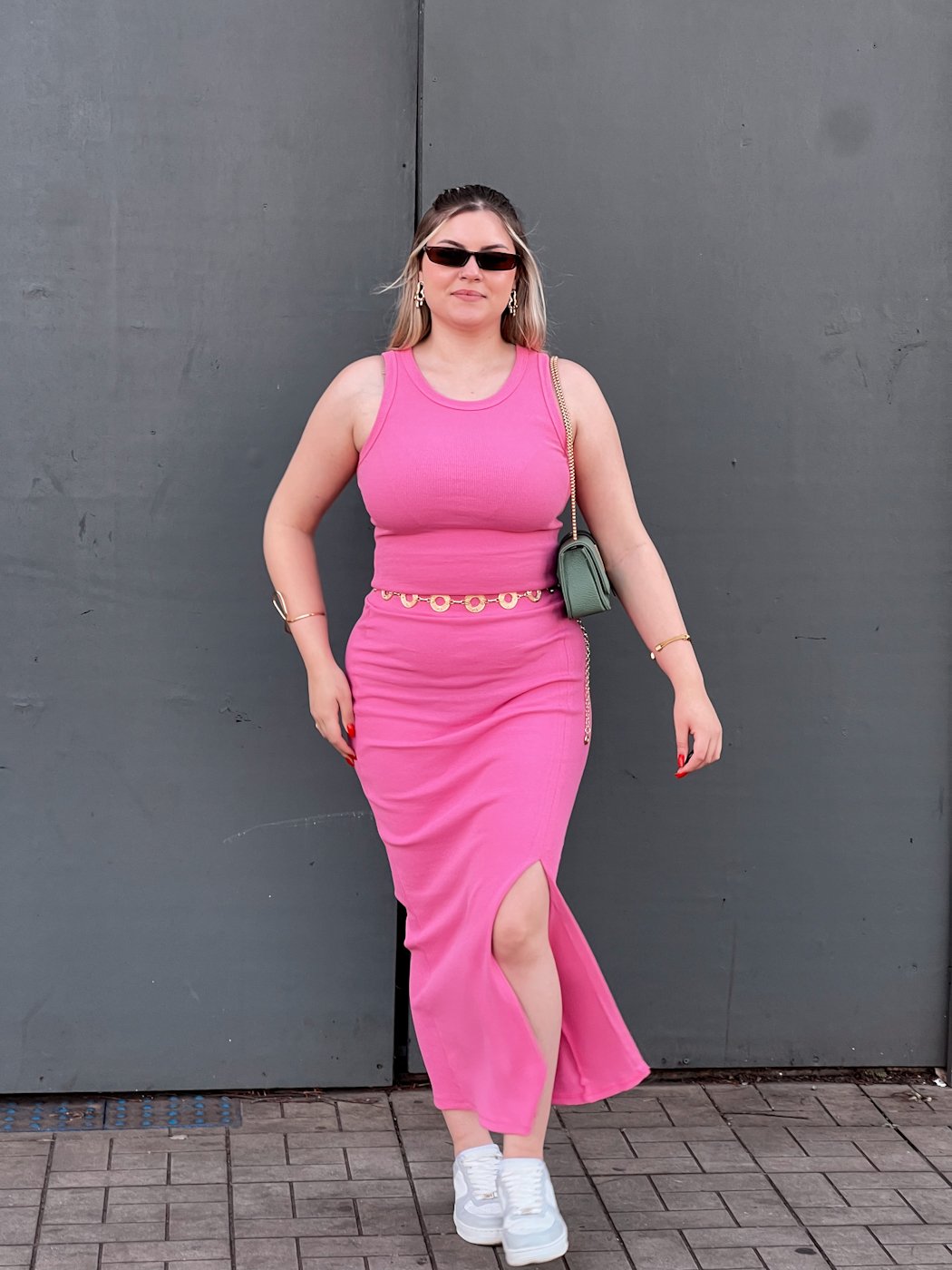 13 saia feminina longa canelada com fenda michele