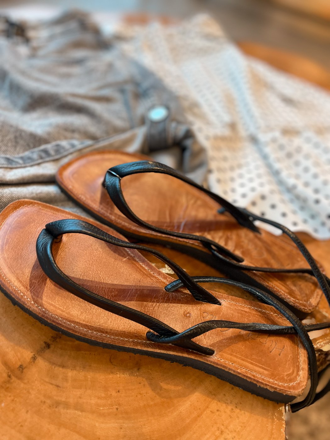 22 sandalia feminina de amarrar na perna delicada madu