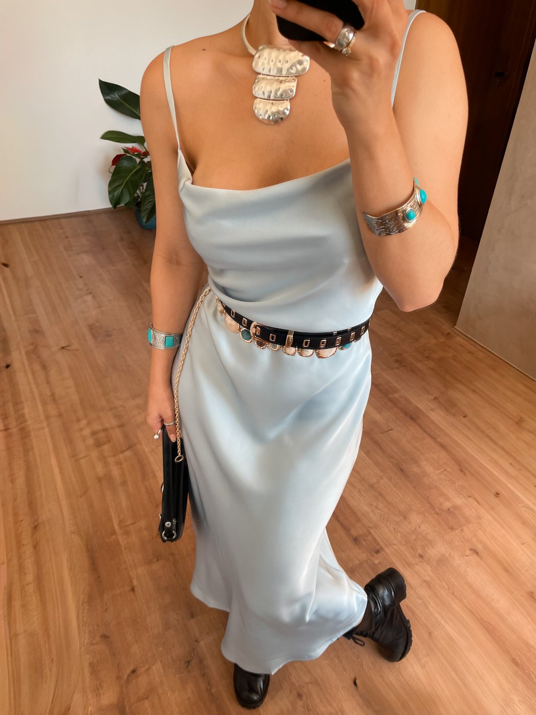 10 vestido slip dress de cetim midi com alca e gola boba aline