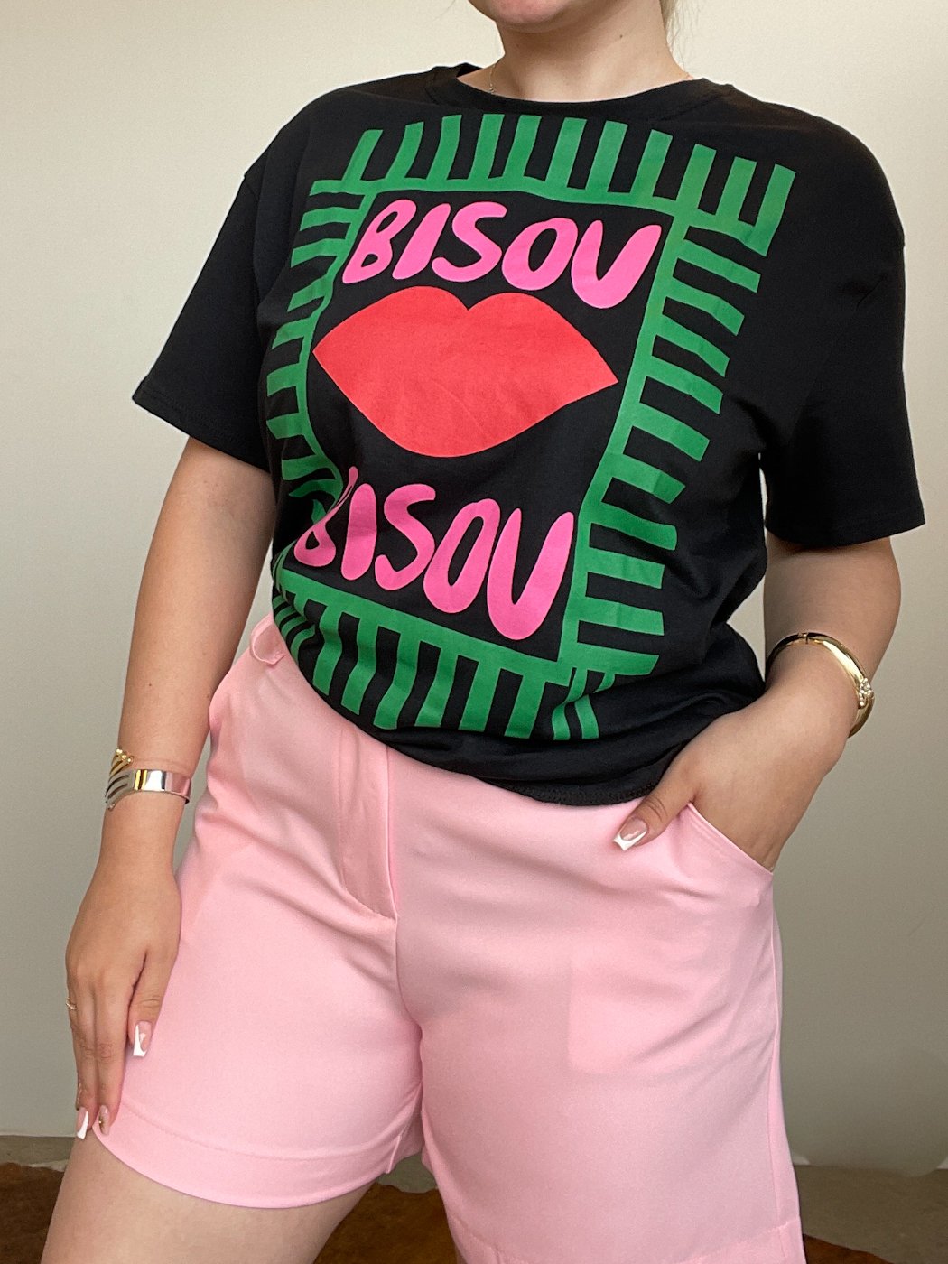 18 short social crepe com bolso faca 25 isabele