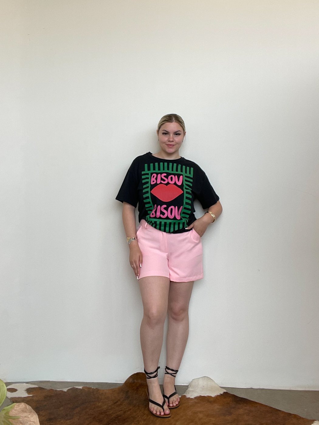 20 short social crepe com bolso faca 25 isabele