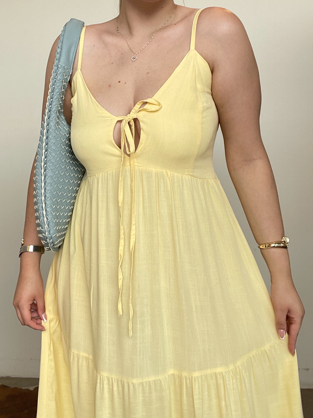 06 vestido longo com amarracao no busto e lastex nas costas crepe gabi