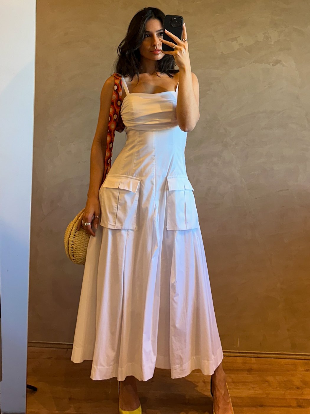 08 vestido com bolso utilitarios e busto com pregas de alca urban maiara