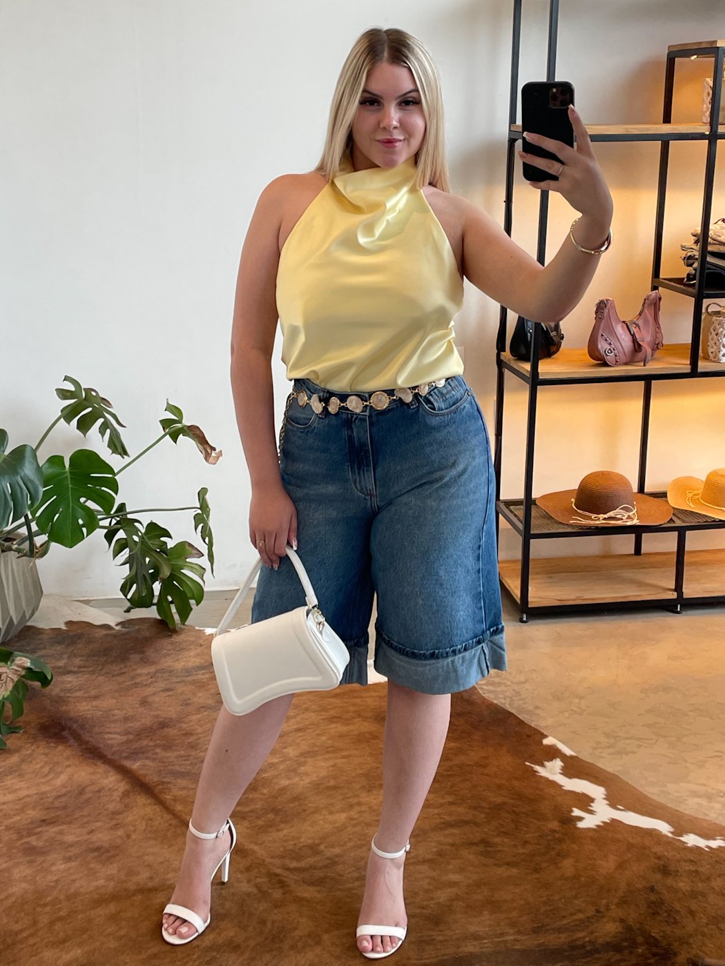 15 regata de cetim fu cavada maraisa