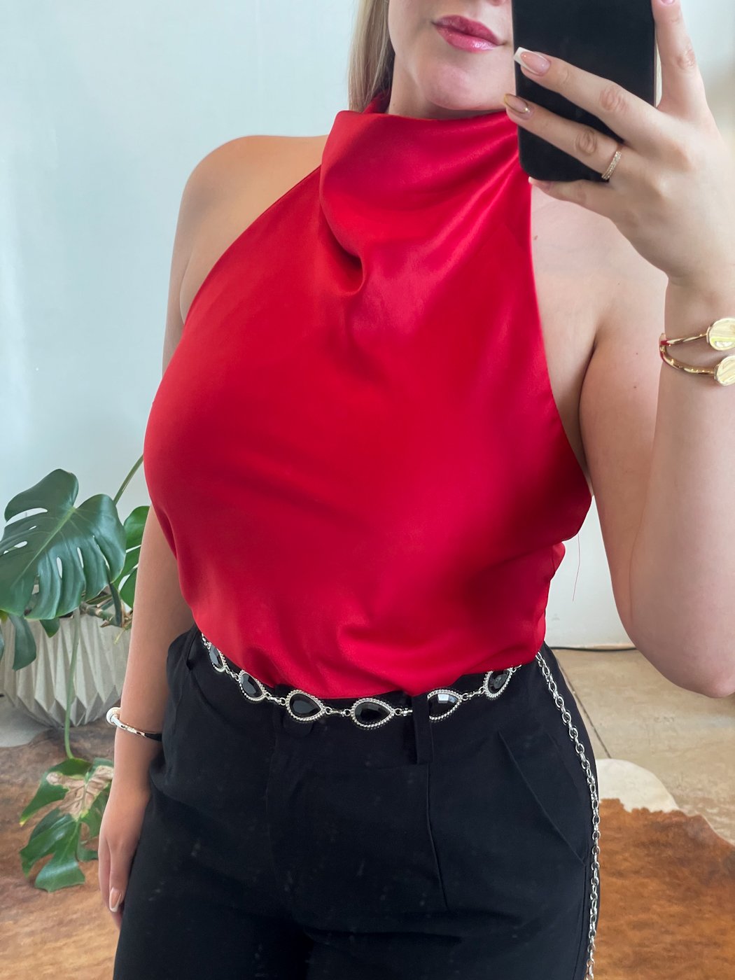 31 regata de cetim fu cavada maraisa