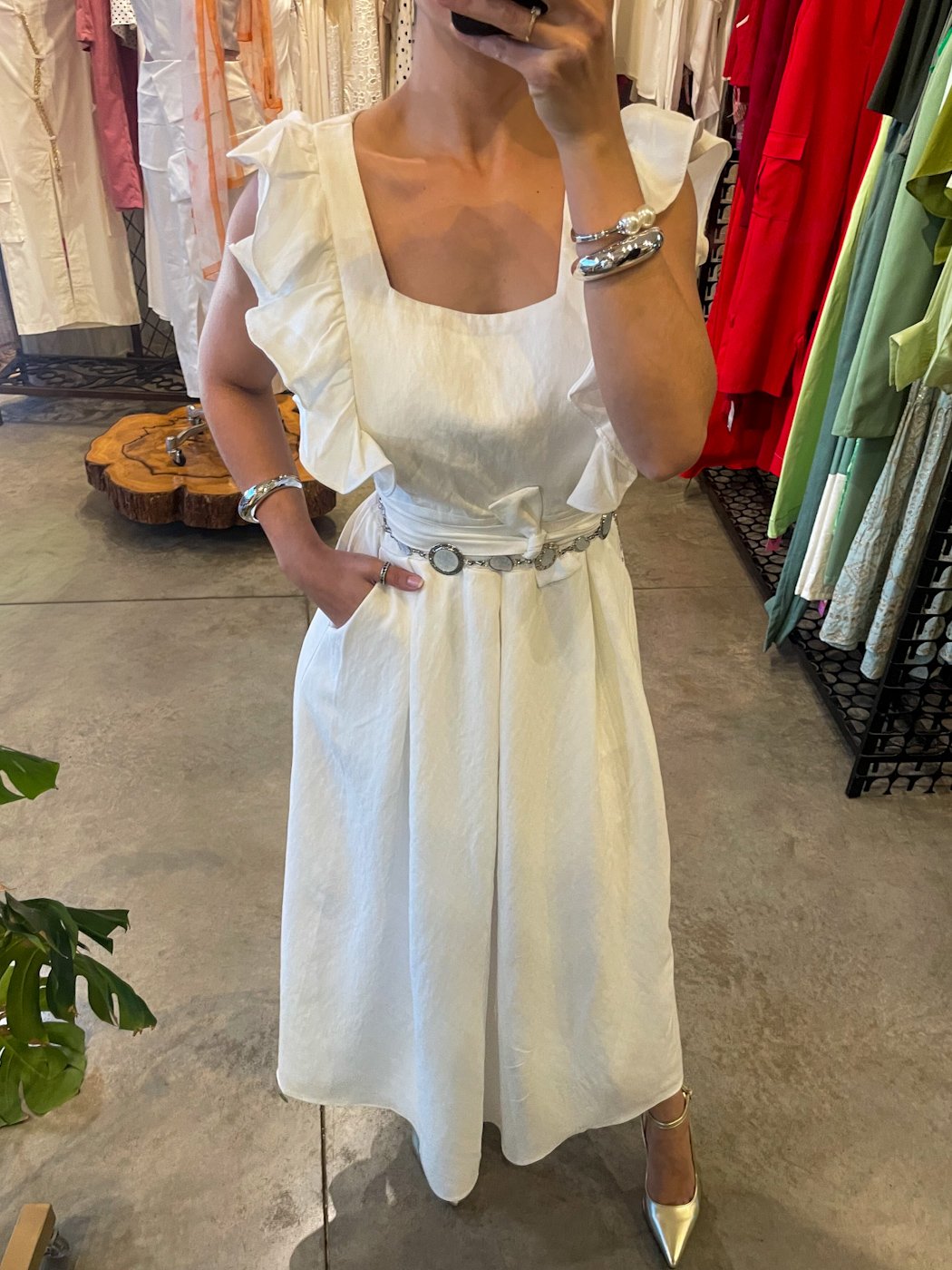 08 vestido feminino midi com babado no ombro laysa