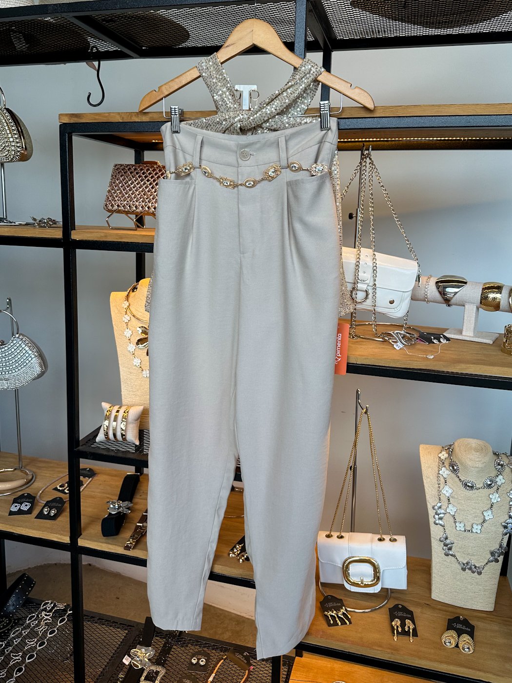 07 calca de alfaiataria porto bolso quadrado frente vitoria