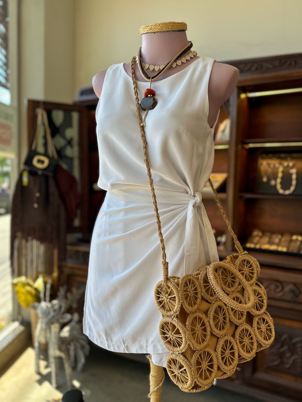 34 vestido feminino semi envelope de viscose sarjada monik