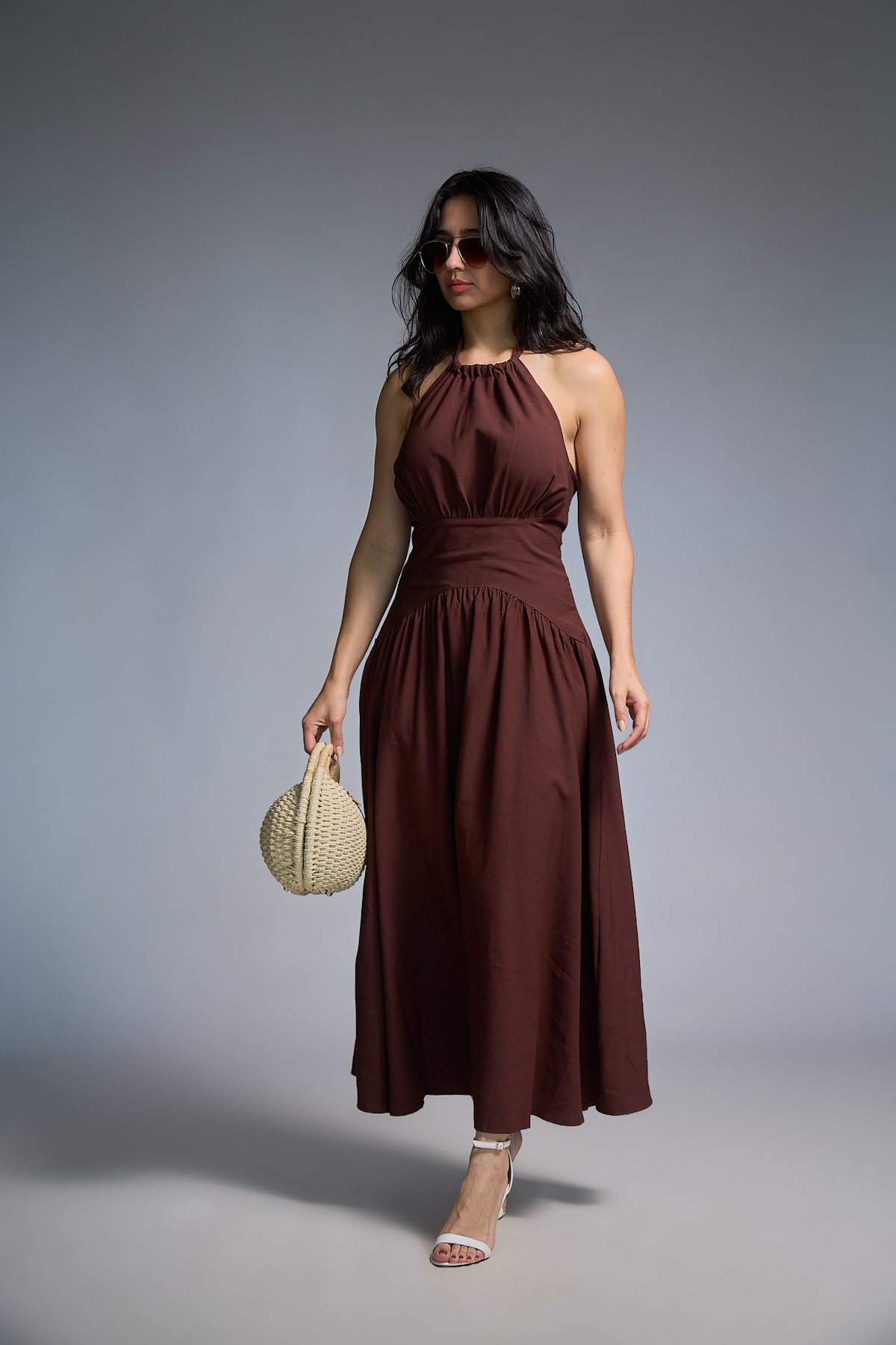 02 vestido longo com pala na cintura amarrar pescoco e costas lia