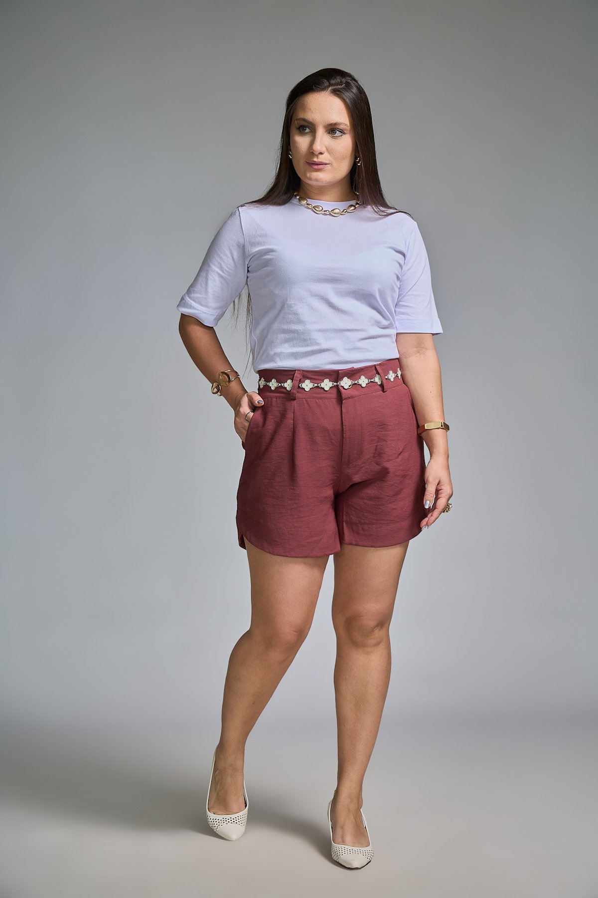 01 camiseta feminina gola redonda jordana