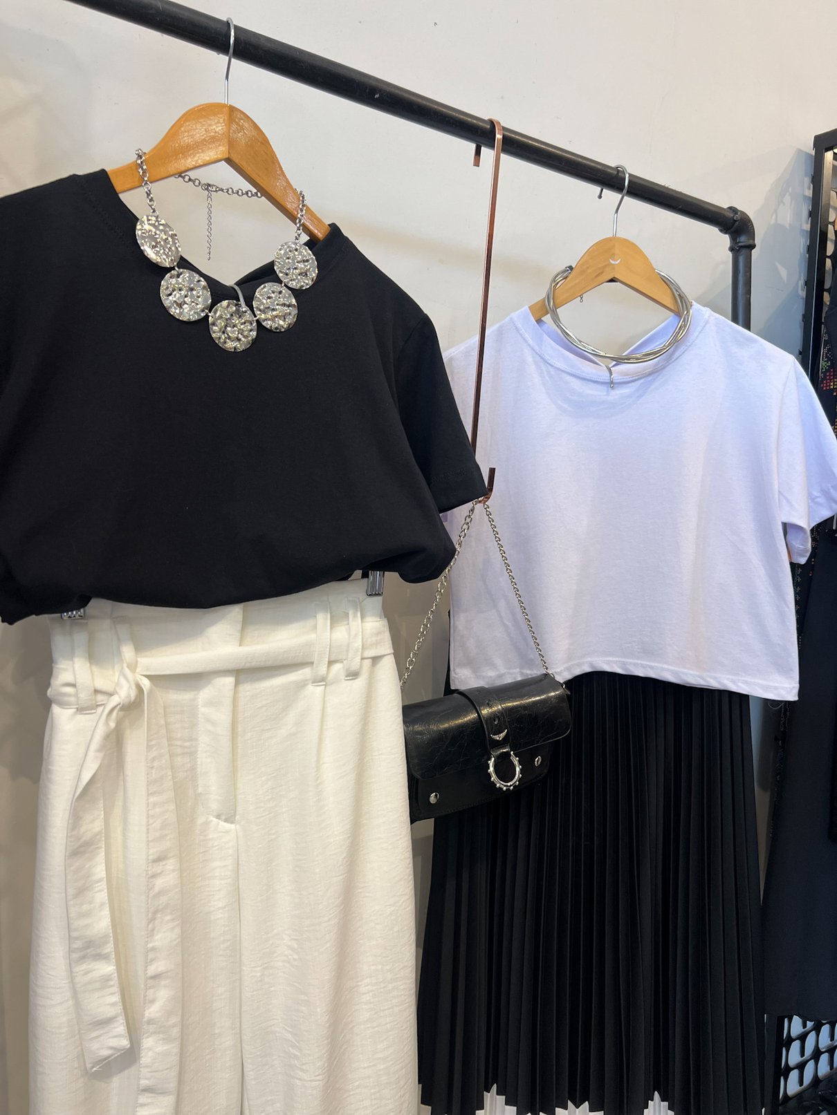 13 camiseta feminina cropped talia