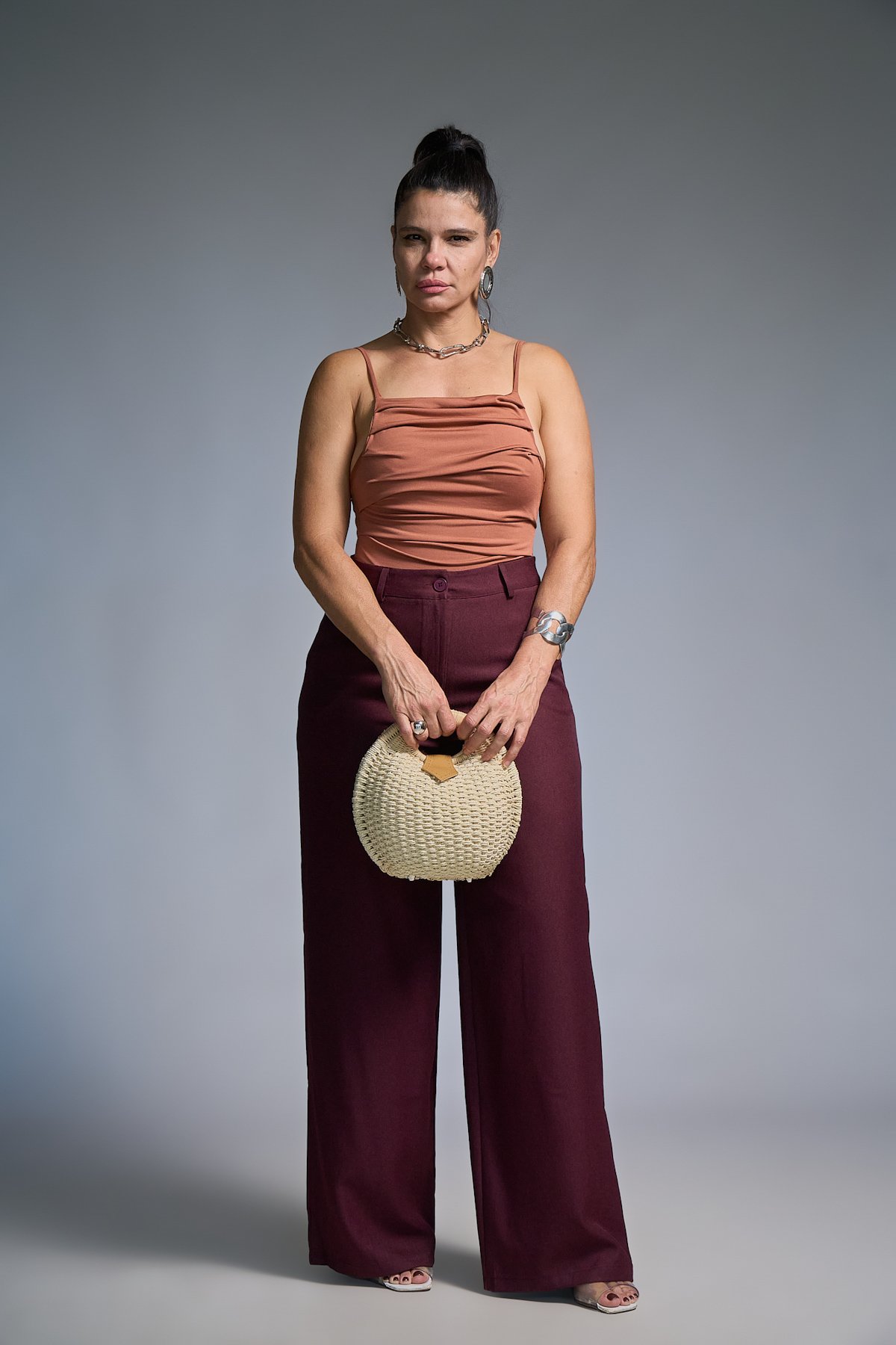 04 body de suplex com pregas no busto com alca fina sem fecho em baixo julia