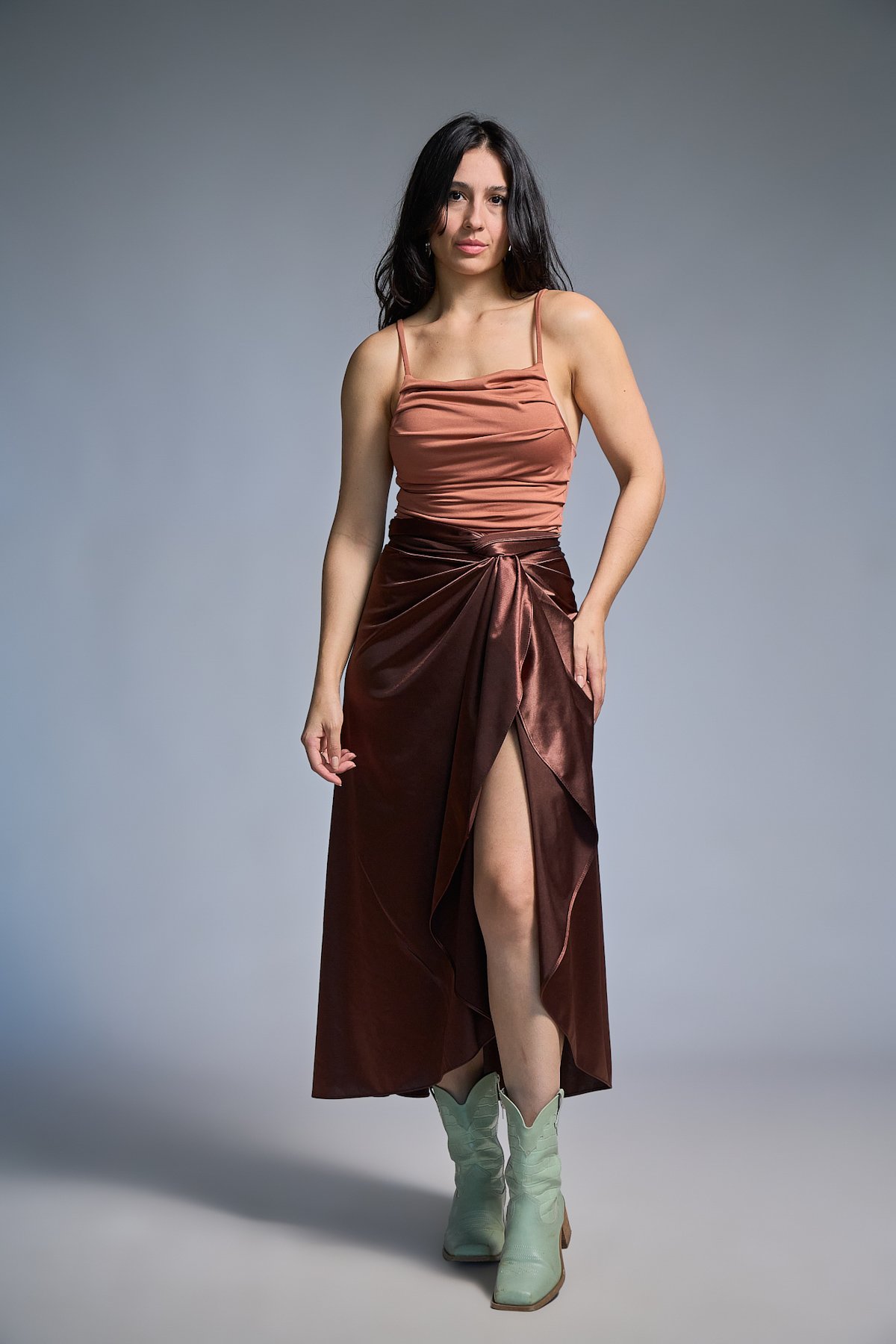 05 body de suplex com pregas no busto com alca fina sem fecho em baixo julia