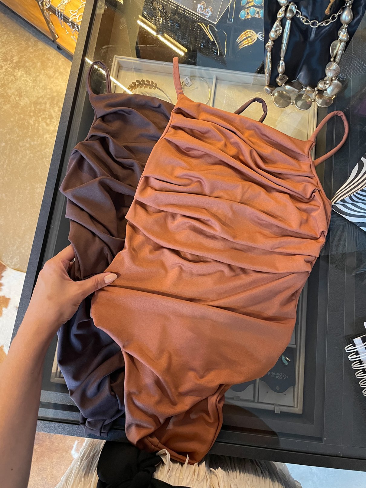 09 body de suplex com pregas no busto com alca fina sem fecho em baixo julia