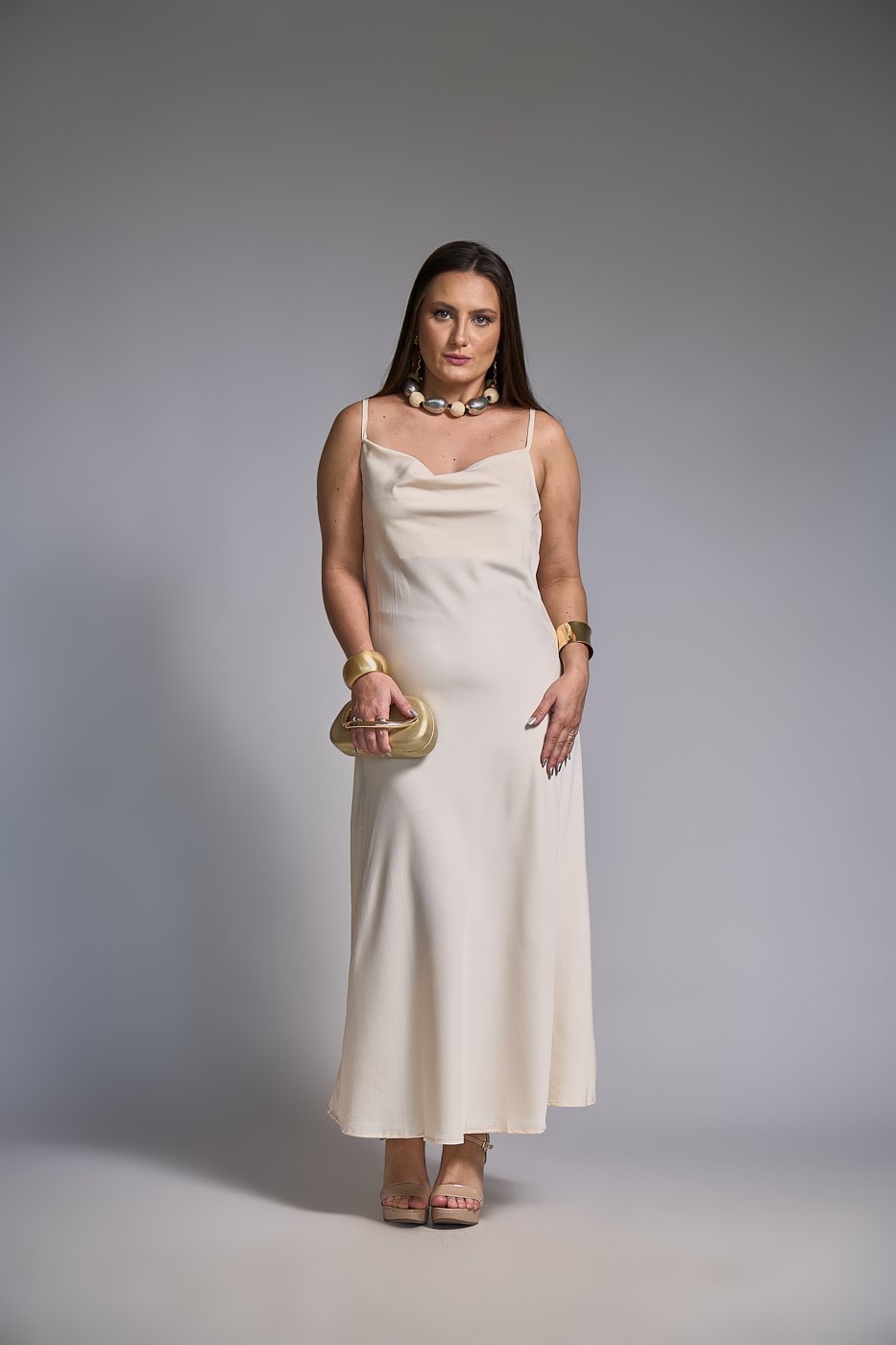 34 vestido slip dress de cetim midi com alca e gola boba alice