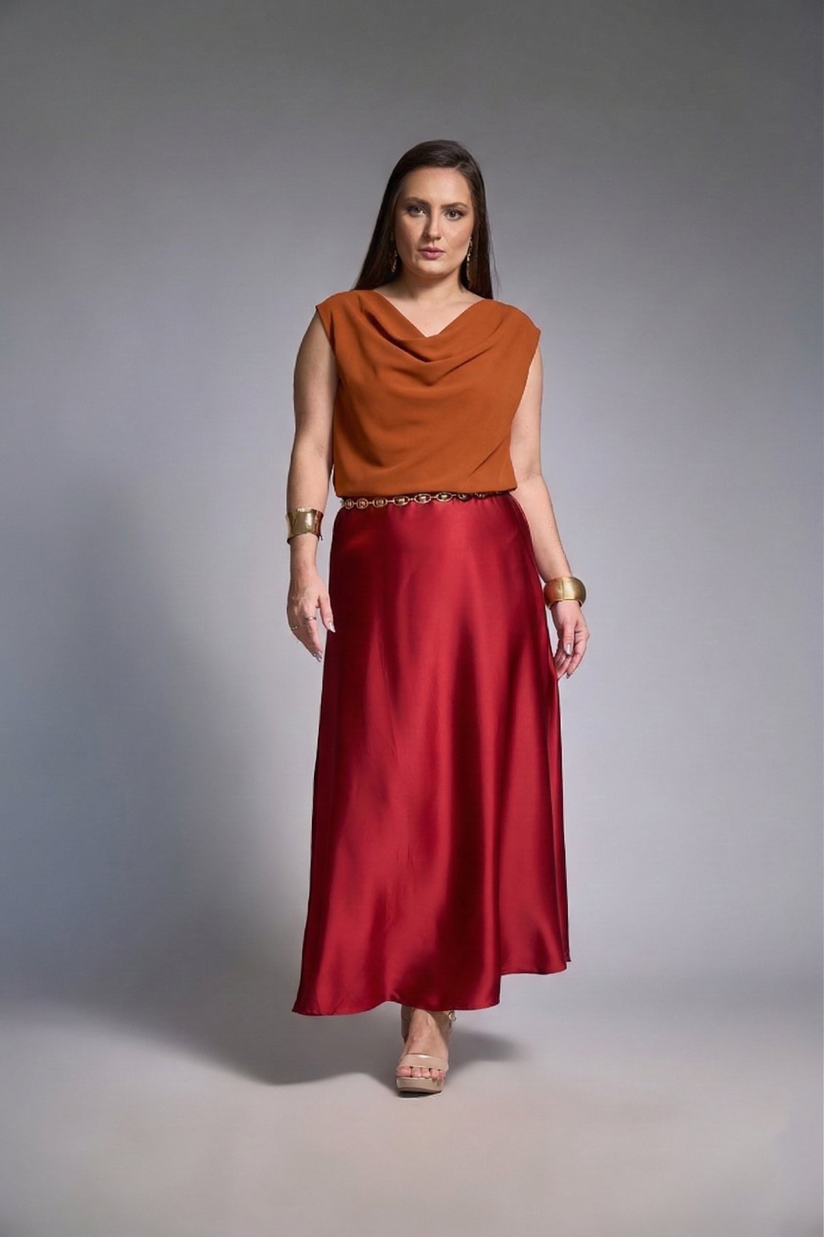 15 blusa regata com gola boba e toque de seda bianca