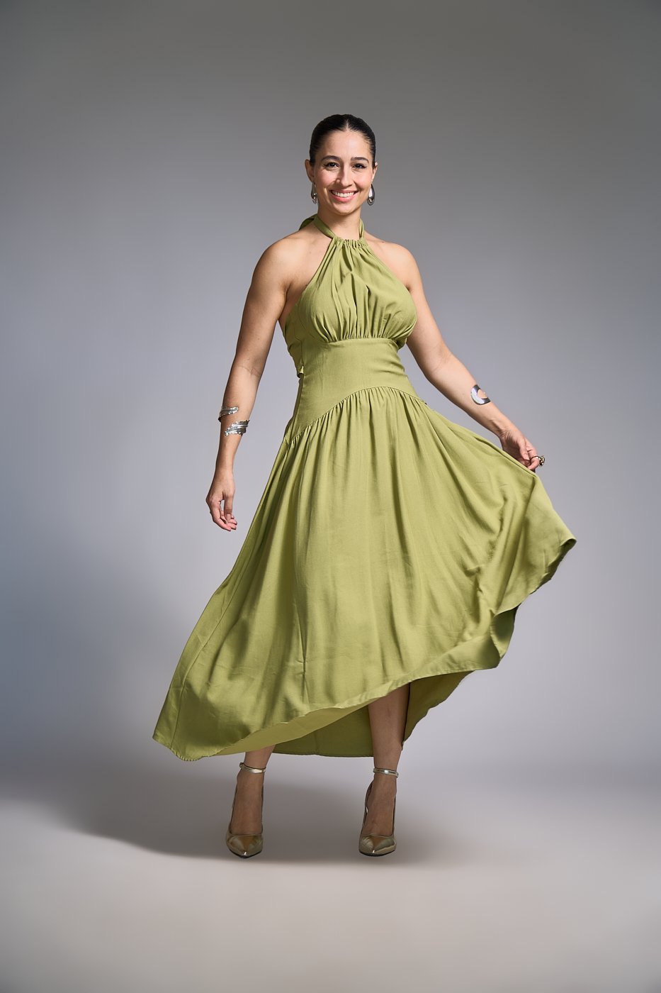 26 vestido longo com pala na cintura amarrar pescoco e costas lia