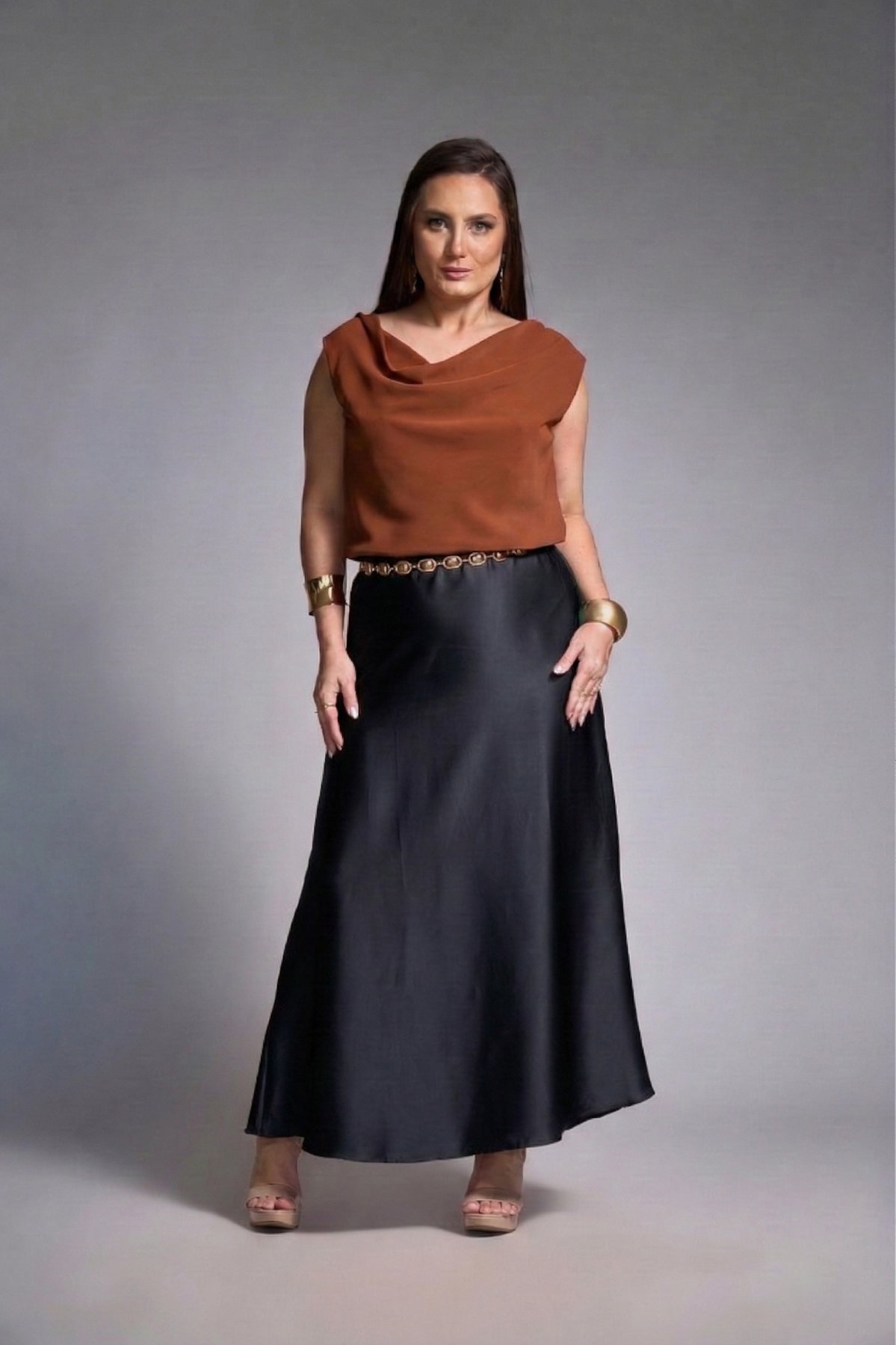 19 blusa regata com gola boba e toque de seda bianca