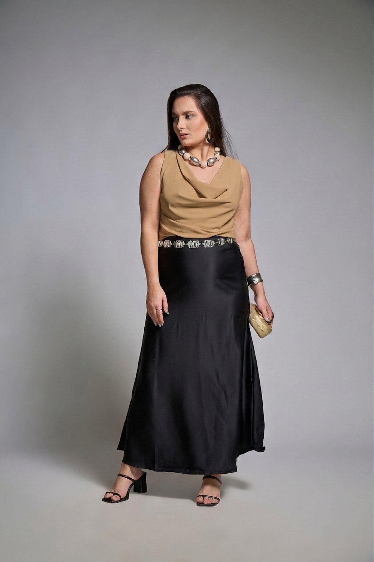 20 blusa regata com gola boba e toque de seda bianca