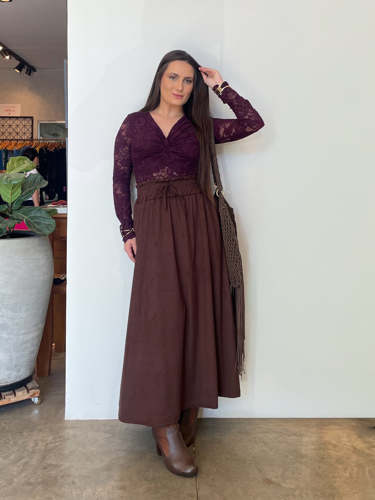 03 blusa de renda manga longa com decote no mileda