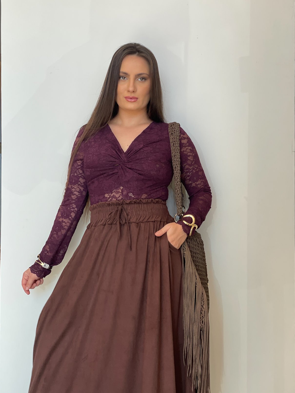 05 blusa de renda manga longa com decote no mileda