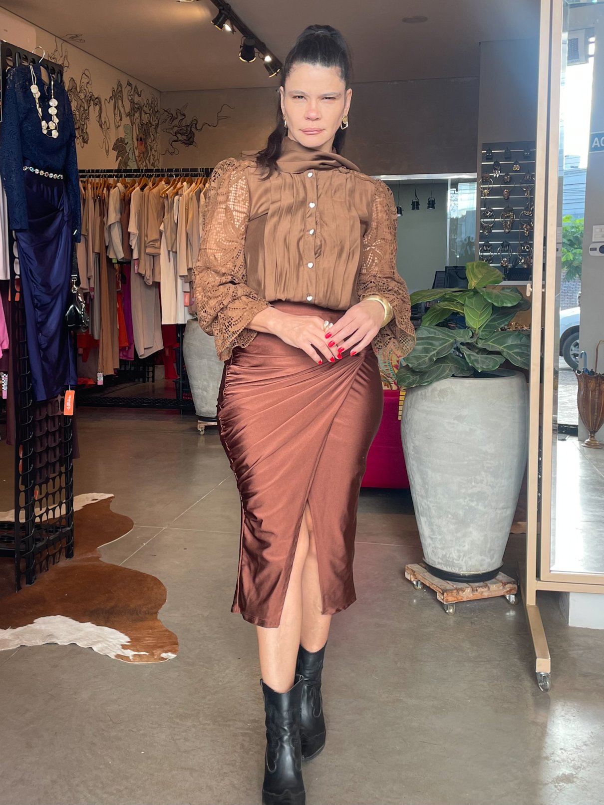 04 camisa manga de gripir e gravata com pregas vitoria