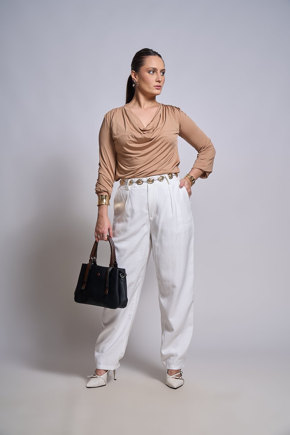 43 calca feminina social cenoura com prega milene