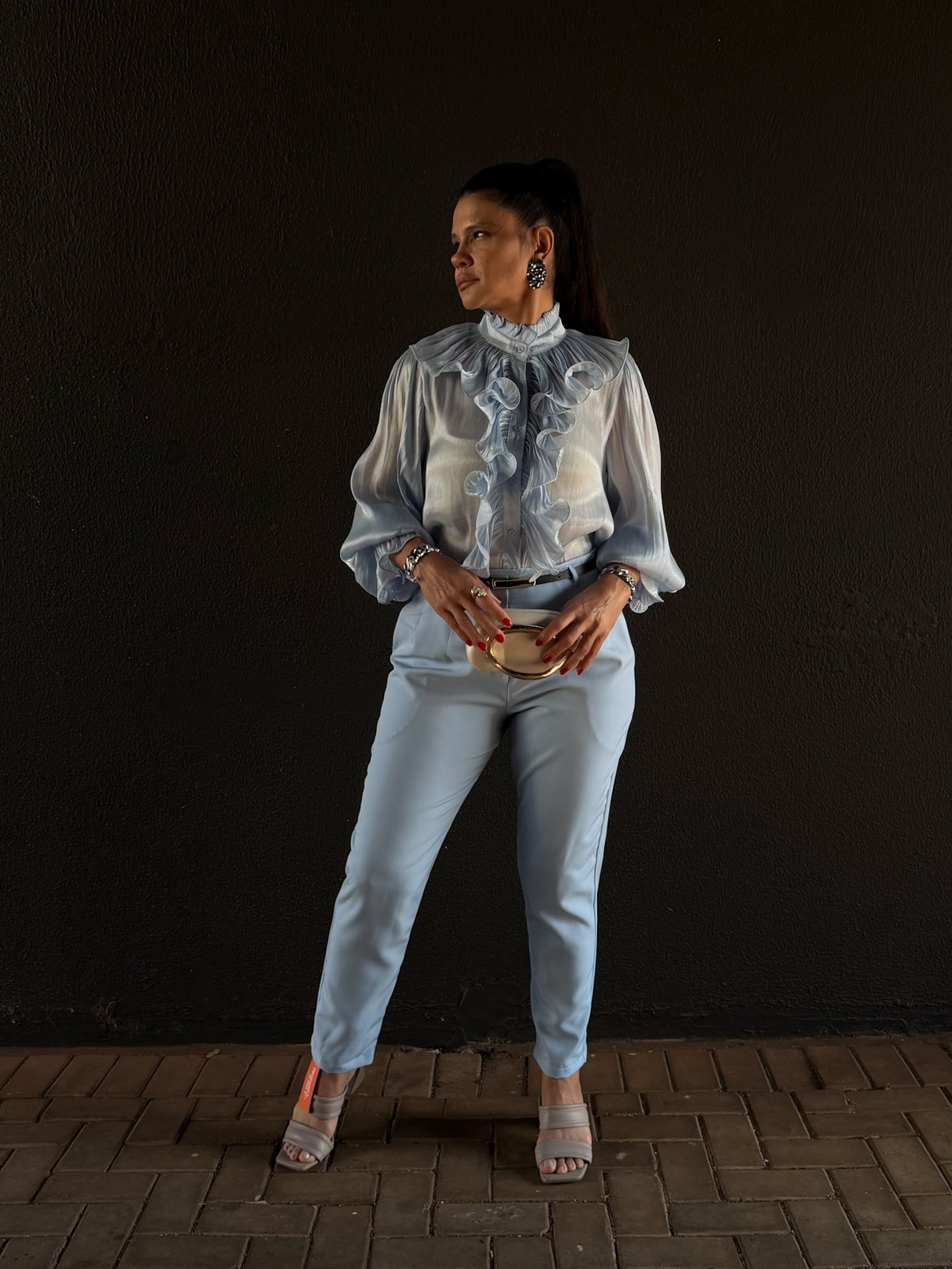 26 camisa com babado plissado com pregas cintilante natalia