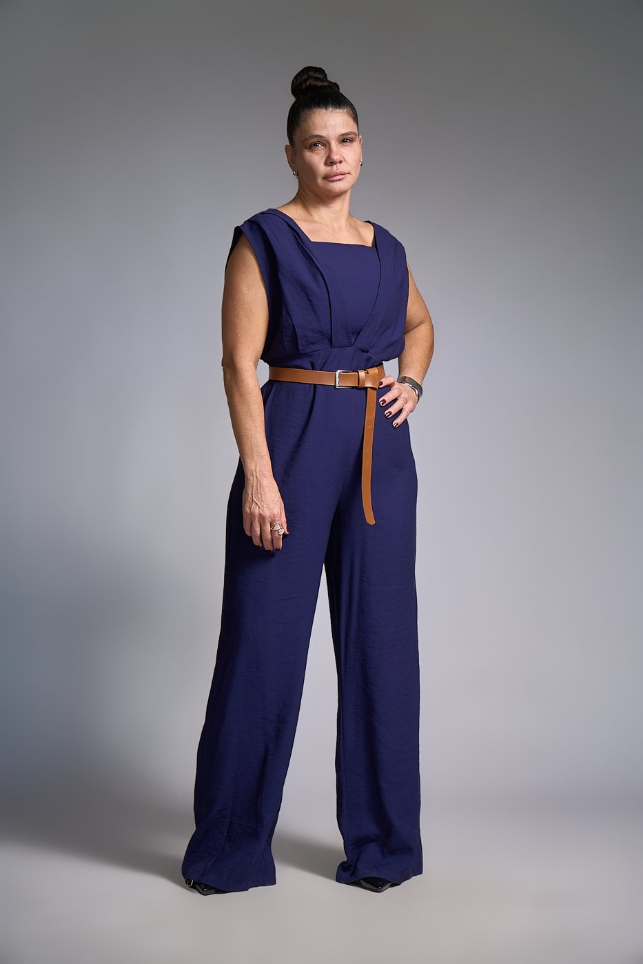 16 conjunto top com alca e macacao pantalona com lastex na cintura erica