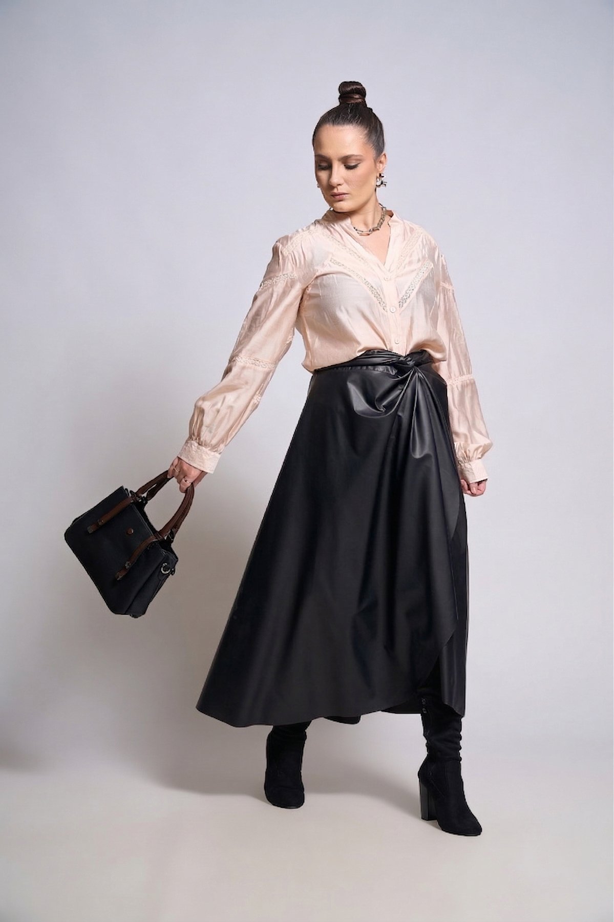 03 saia envelope material sintetico mara