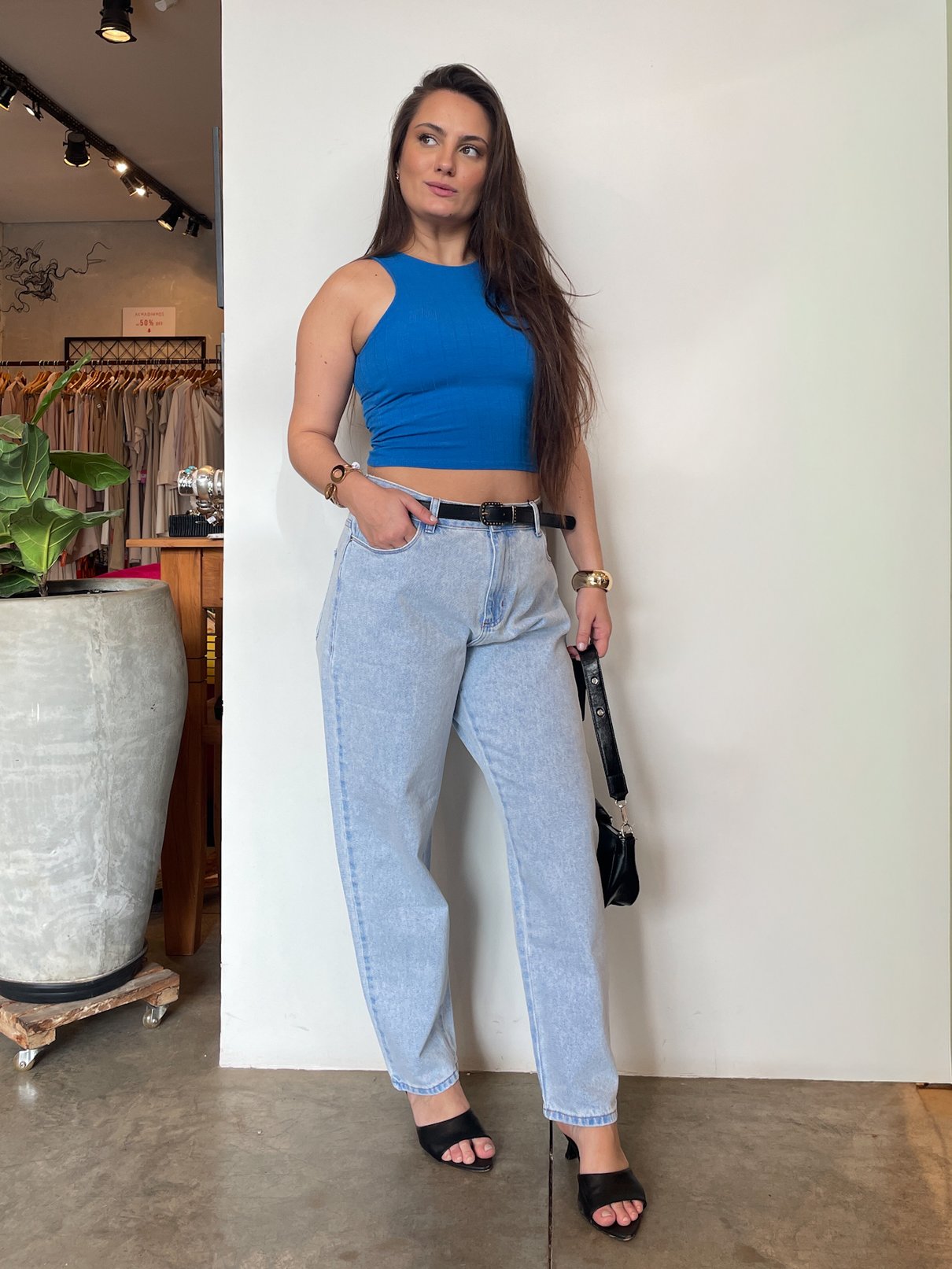 21 top cropped nadador alongado canelado com bojo mila