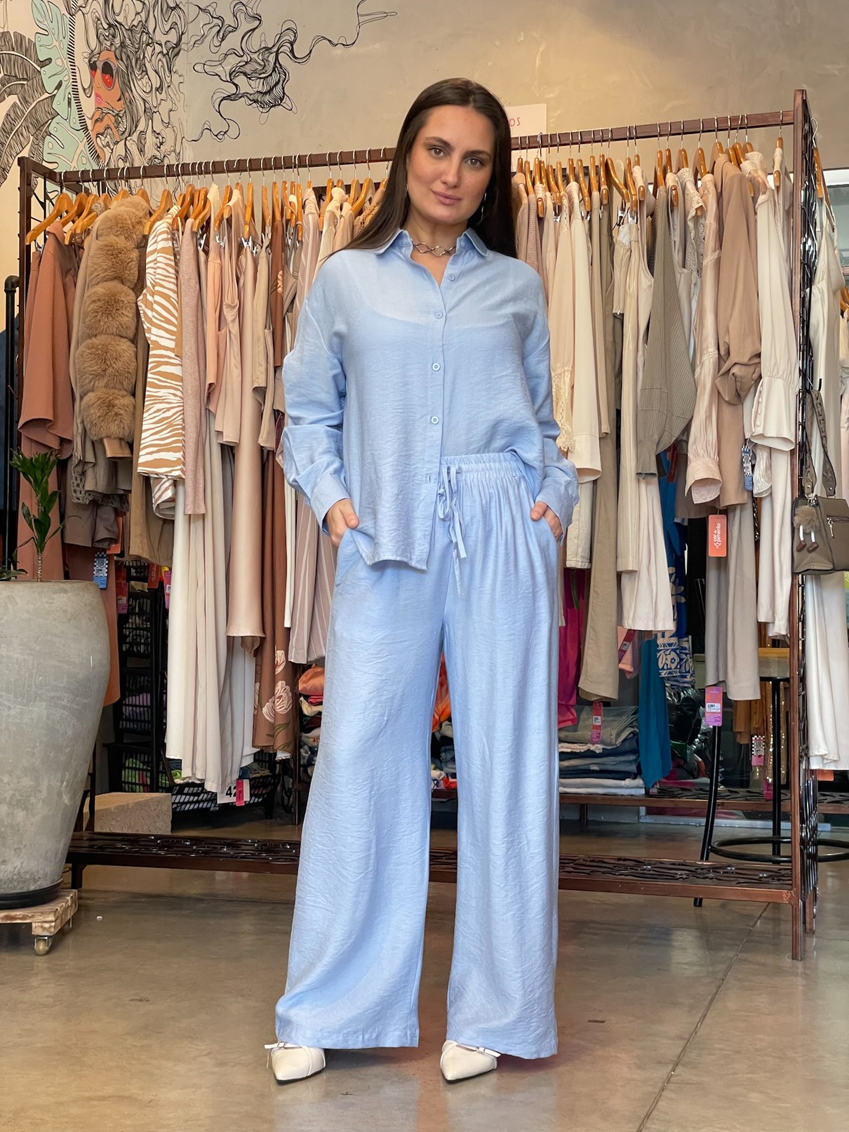 13 conjunto de camisa e calca pantalona marina