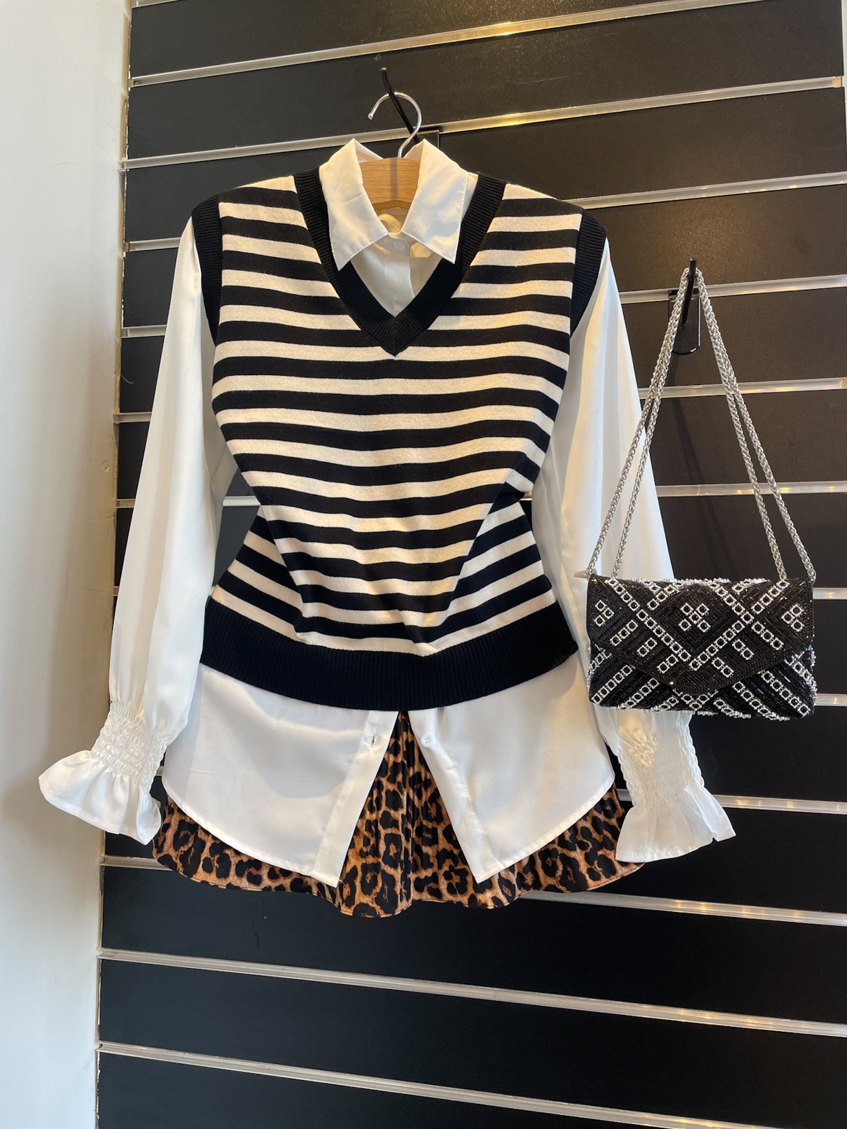04 conjunto de camisa com colete de linha listrado isadora