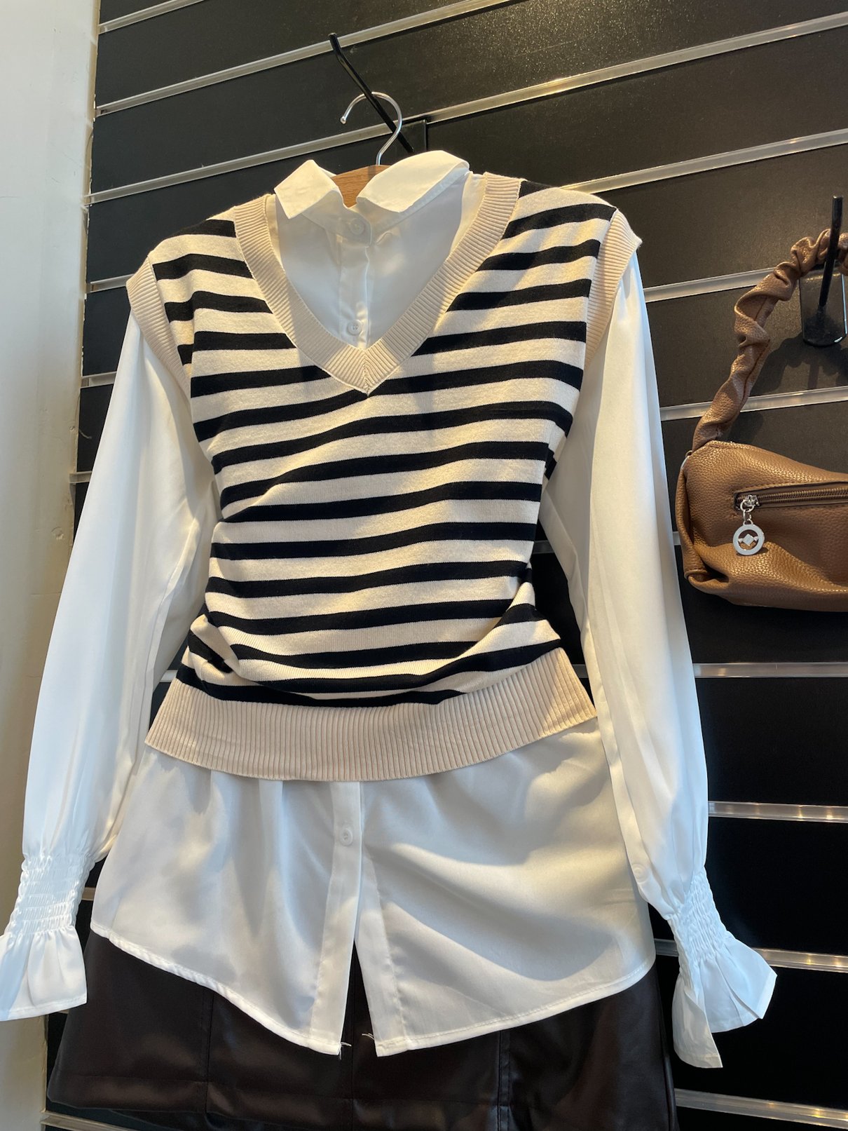 17 conjunto de camisa com colete de linha listrado isadora
