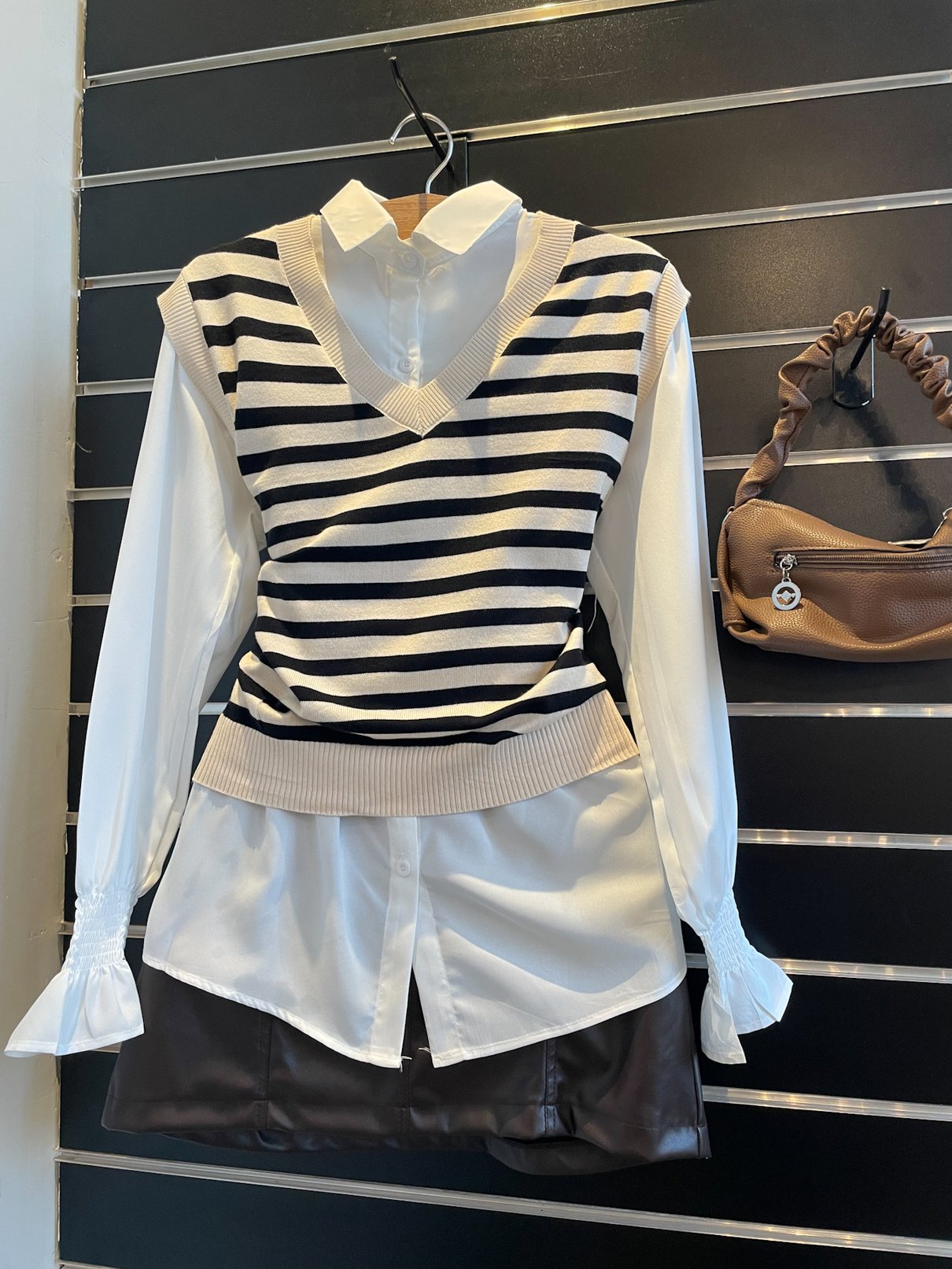20 conjunto de camisa com colete de linha listrado isadora