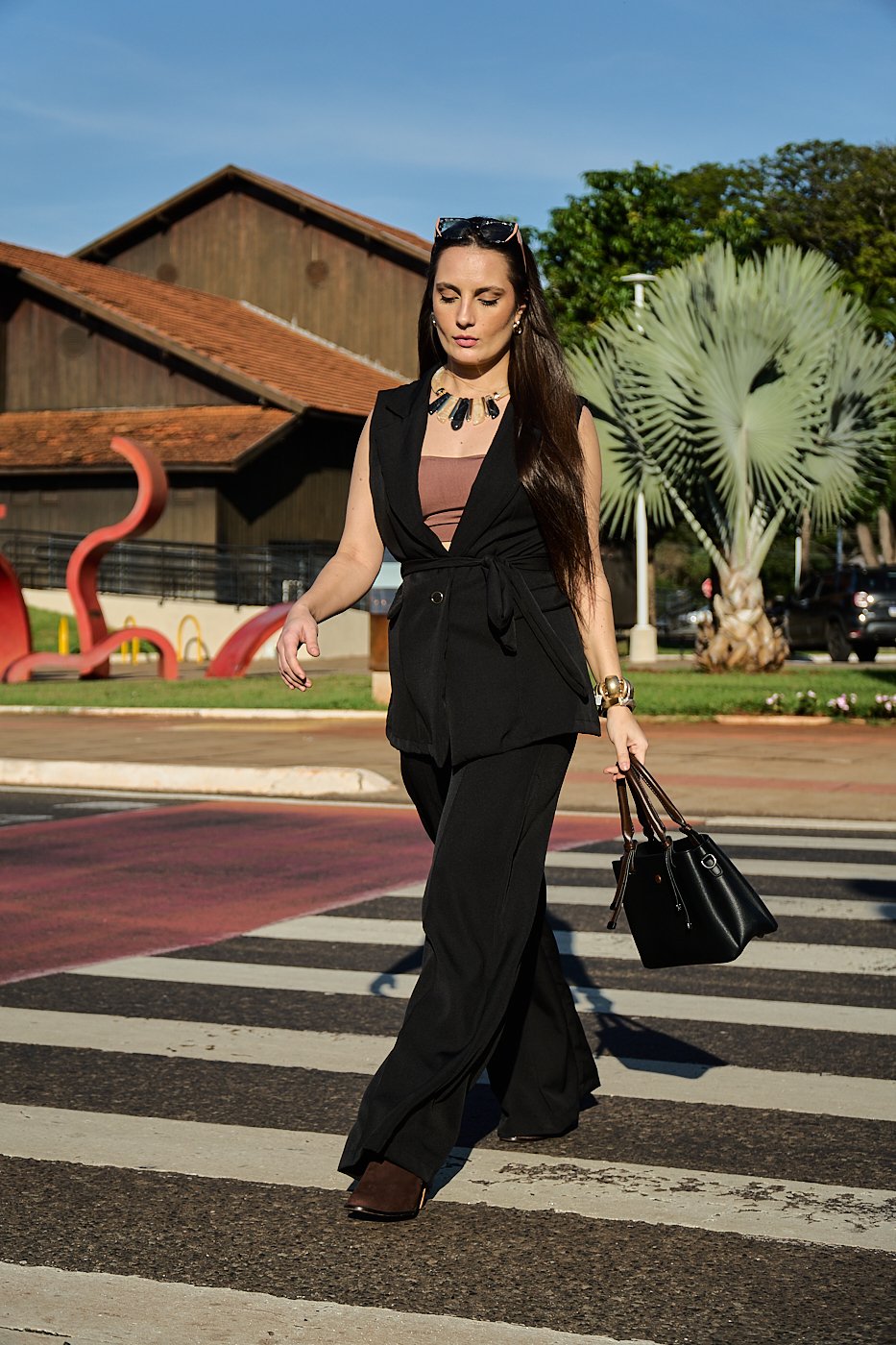 14 conjunto colete alongado com calca pantalona nervura vanessa