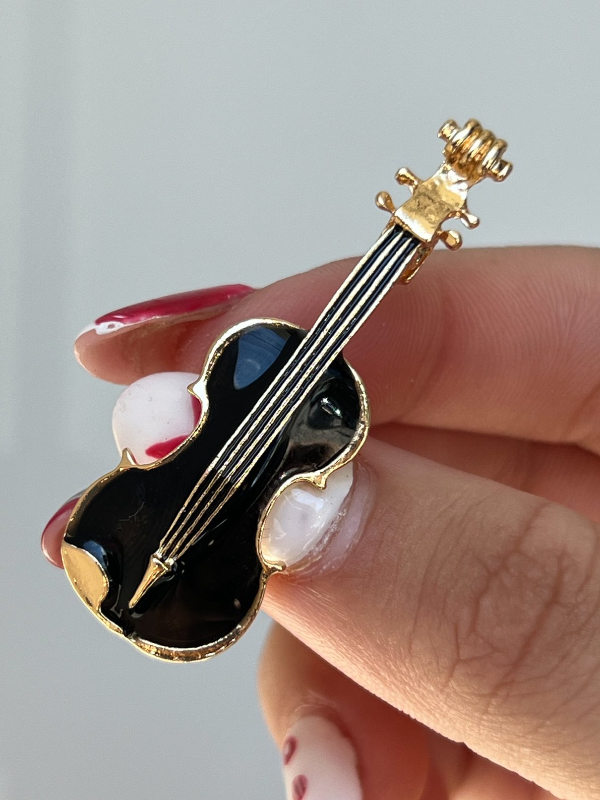 03 broche maxi violino