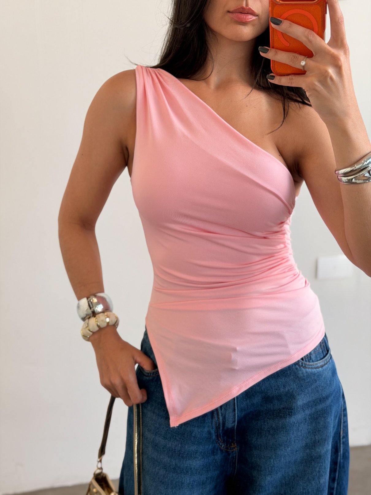 21 blusa nula manga assimetrica laura